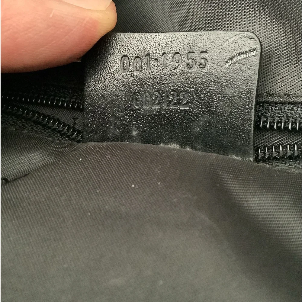 Authentic GUCCI hobo bag 🌹🌹🌹 - Picture 7 of 16